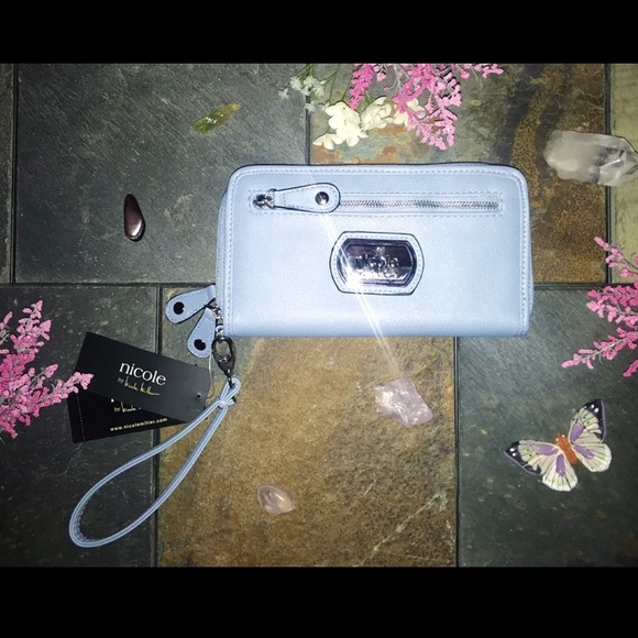 Go Follow My New Account! @moonlitdreams_ - Picture 2 of 2